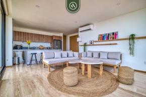 Brand New 2BR APT Right Next to City Center - Pool